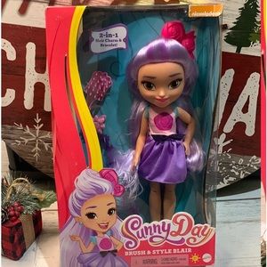 Sunny Day  Brush in style Blair doll